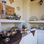 Maddalena Couette-café 4*