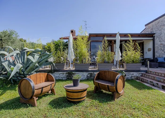 Maddalena 4* Μπαρντολίνο