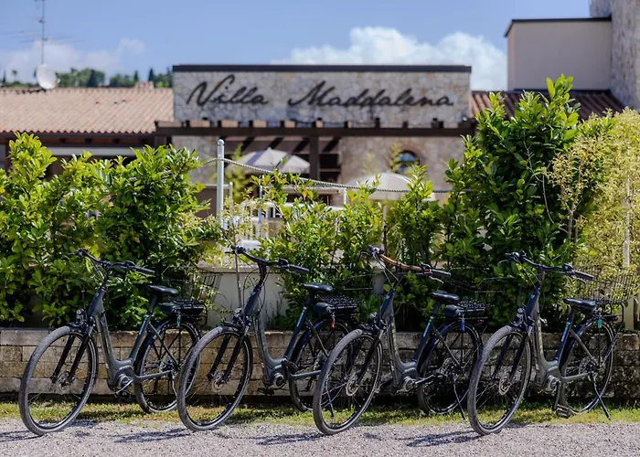 Maddalena 4* Μπαρντολίνο