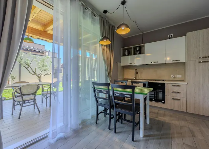 Maddalena Bed and Breakfast