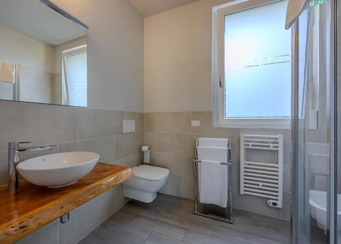 Couette-café Maddalena 4*